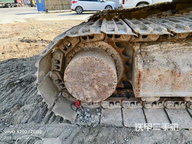 单侧履带整体（整机外观）