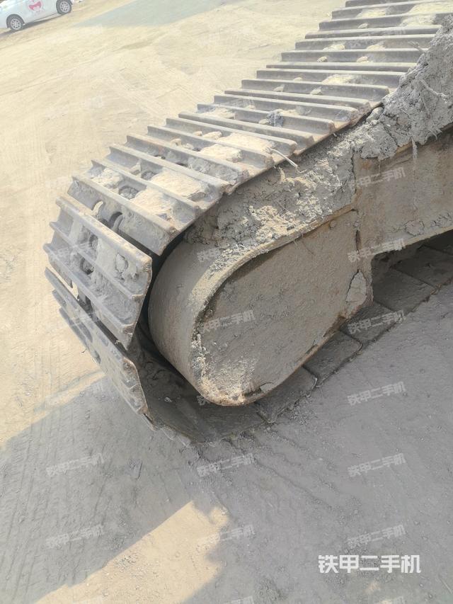 右側行走馬達蓋板（行走機構）