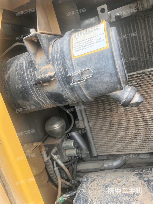 電瓶(大件艙室) 電瓶(大件艙室)