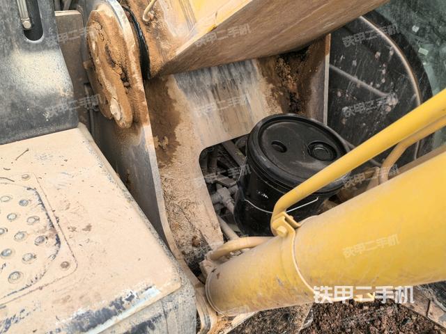 大臂根部?斜視（工作和回轉(zhuǎn)裝置）