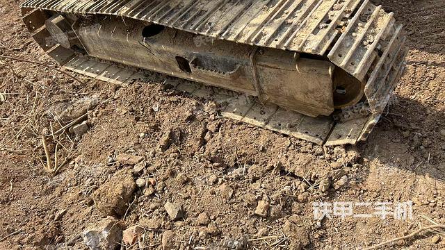 右側(cè)履帶整體?（行走機(jī)構(gòu)）