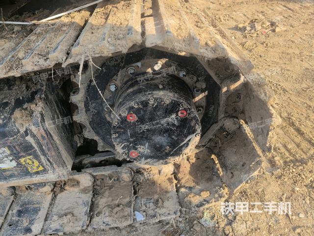 左導(dǎo)向輪（行走機構(gòu)）