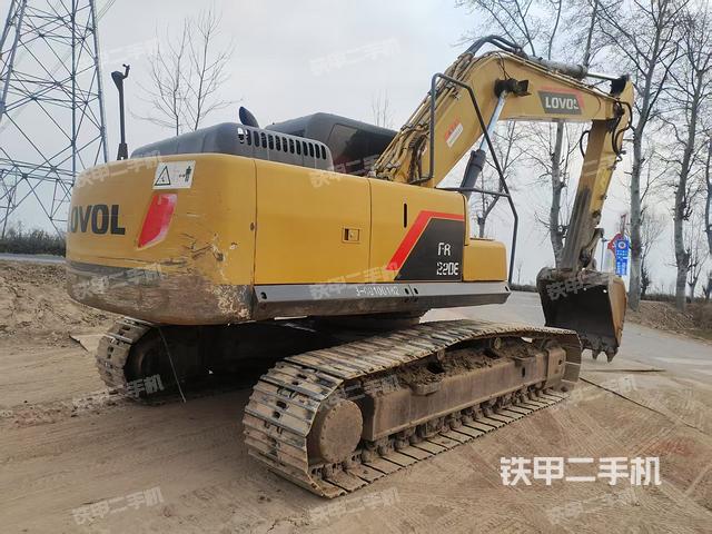 右后45（整機外觀）