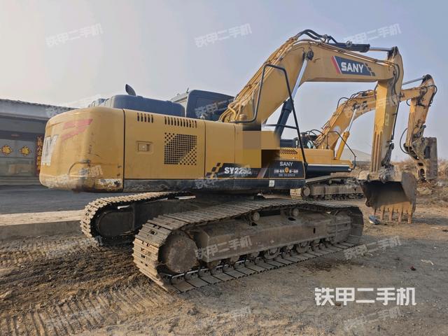 整機(jī)右后45°(整機(jī)外觀) 整機(jī)右后45°(整機(jī)外觀)