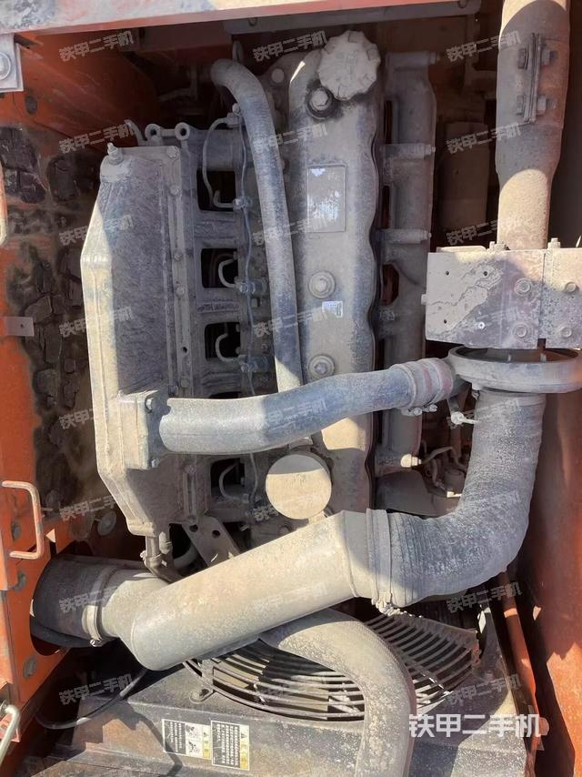 發(fā)動機(jī)整體俯視(整機(jī)外觀) 發(fā)動機(jī)整體俯視(整機(jī)外觀)
