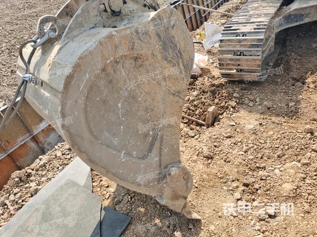 大臂整體?右側(cè)(工作和回轉(zhuǎn)裝置) 大臂整體?右側(cè)(工作和回轉(zhuǎn)裝置)