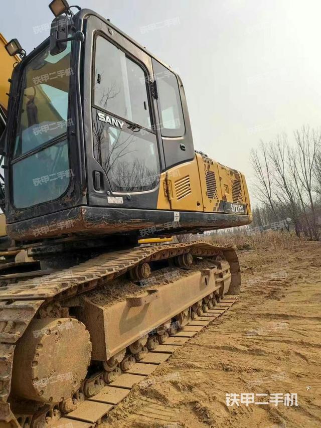 駕駛室整體（整機(jī)外觀）