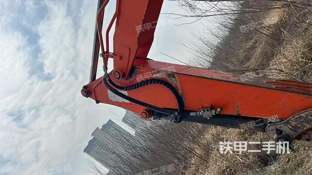 小臂整體左后（工作和回轉(zhuǎn)裝置）