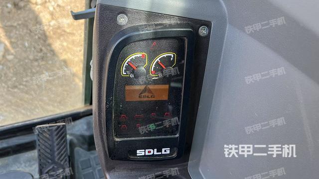 顯示屏?（駕駛室部分）