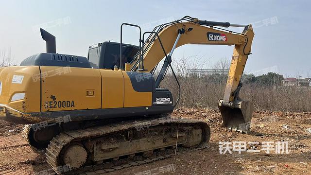 右前45(整機外觀) 右前45(整機外觀)