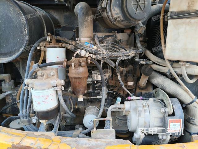 發(fā)動(dòng)機(jī)室(上車部件) 發(fā)動(dòng)機(jī)室(上車部件)