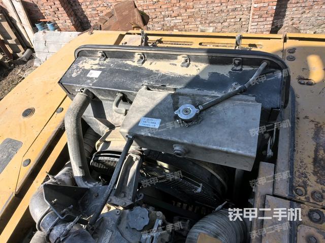 增壓器特寫(xiě)(上車(chē)部件) 增壓器特寫(xiě)(上車(chē)部件)