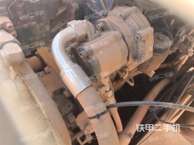 風(fēng)扇及皮帶（壓路機(jī)發(fā)動機(jī)艙）