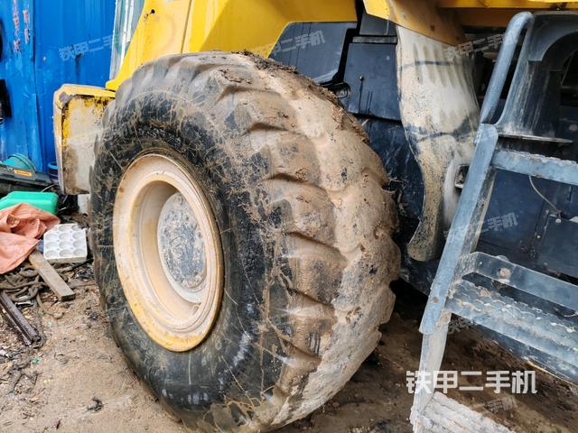 左后輪(行走機構) 左后輪(行走機構)