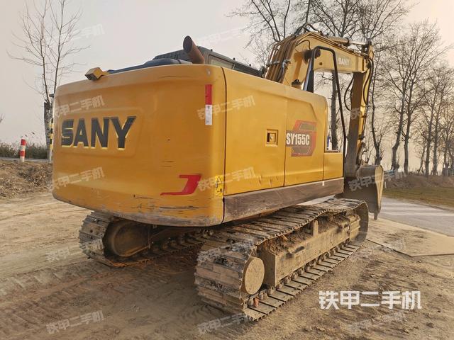 右后45(整機外觀) 右后45(整機外觀)