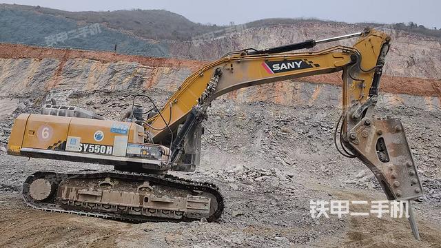 整機(jī)右后45°(整機(jī)外觀) 整機(jī)右后45°(整機(jī)外觀)