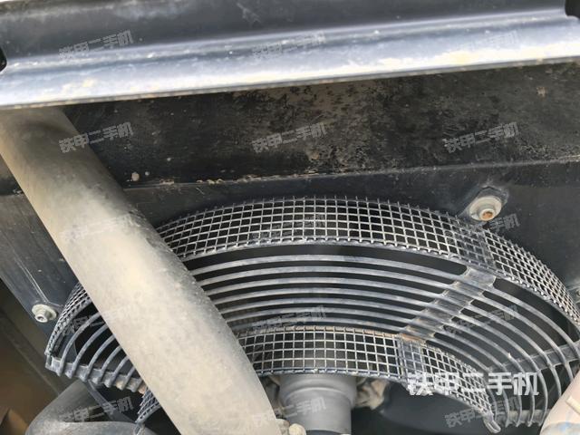 水箱+風扇特寫(上車部件) 水箱+風扇特寫(上車部件)