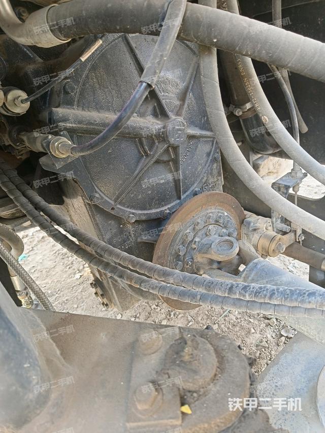 變速箱(整機(jī)外觀及大件) 變速箱(整機(jī)外觀及大件)