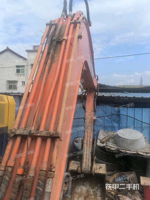 大臂背部俯視（工作和回轉裝置）