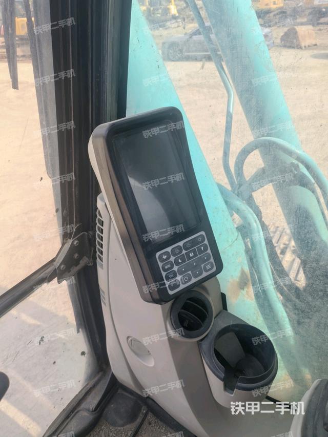 顯示屏?（駕駛室部分）