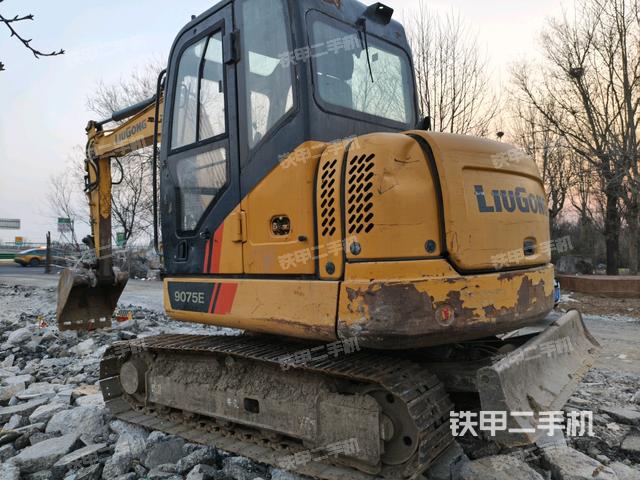 右后45(整機(jī)外觀) 右后45(整機(jī)外觀)