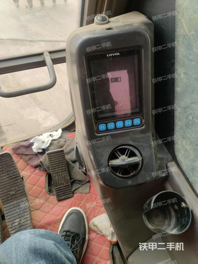 顯示屏?（駕駛室部分）