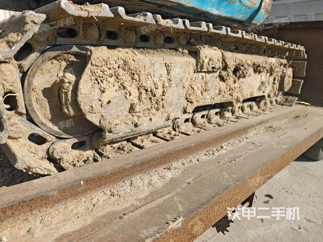 單側(cè)履帶整體（整機外觀）