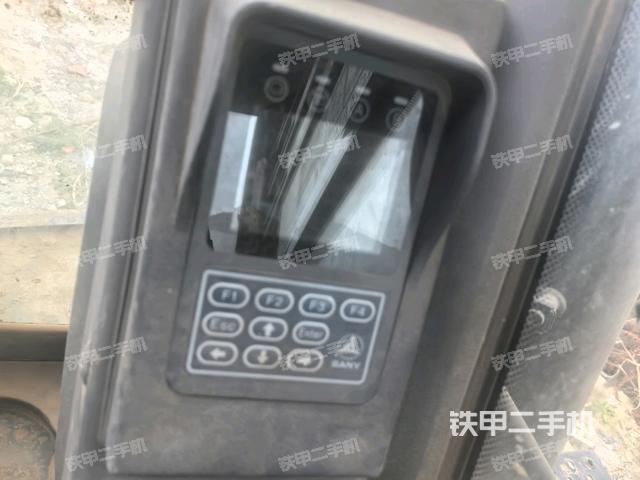 顯示屏?(駕駛室部分) 顯示屏?(駕駛室部分)