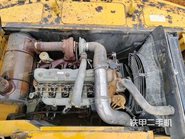 發(fā)動(dòng)機(jī)室(上車部件) 發(fā)動(dòng)機(jī)室(上車部件)