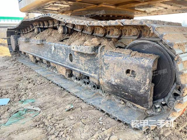 單側履帶整體（整機外觀）