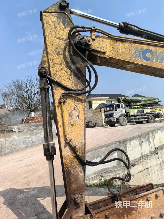 小臂整體左后（工作和回轉(zhuǎn)裝置）