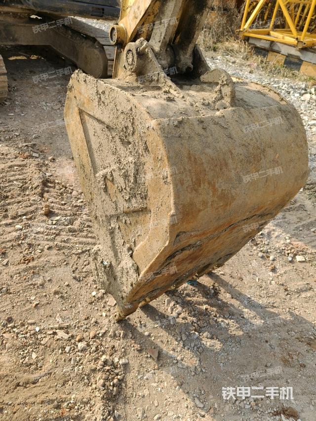 鏟斗45度（工作和回轉(zhuǎn)裝置）