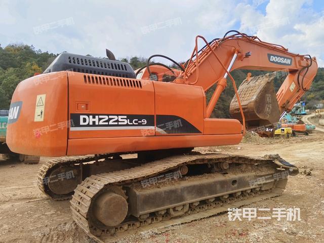 右后45（整機(jī)外觀）