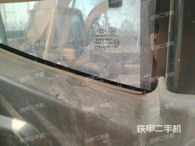 后窗玻璃角標(biāo)（駕駛室部分）