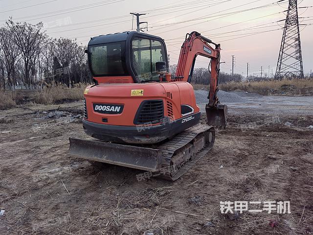 整機(jī)右后45°（整機(jī)外觀）