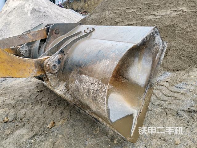 鏟斗前45°（工作裝置）