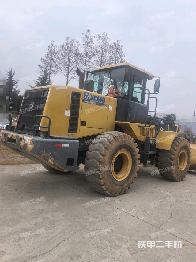 右后45°(整機外觀) 右后45°(整機外觀)