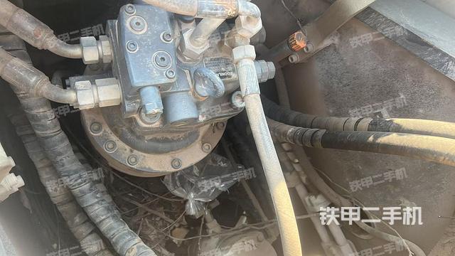 回轉(zhuǎn)馬達（上車部件）