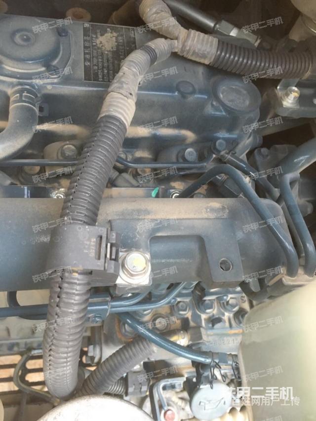 发动机整体俯视（整机外观）