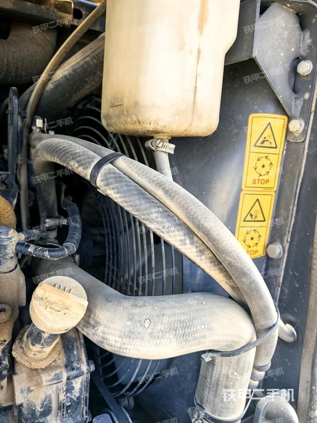 水箱+風扇特寫（上車部件）