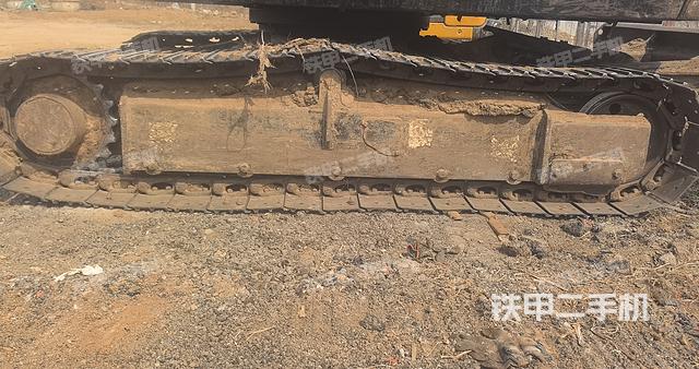 单侧履带整体（整机外观）