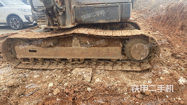 单侧履带整体（整机外观）