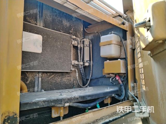 散熱器正面（大件艙室）