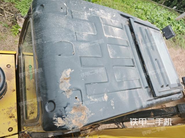 駕駛室頂部俯視（上車部件）