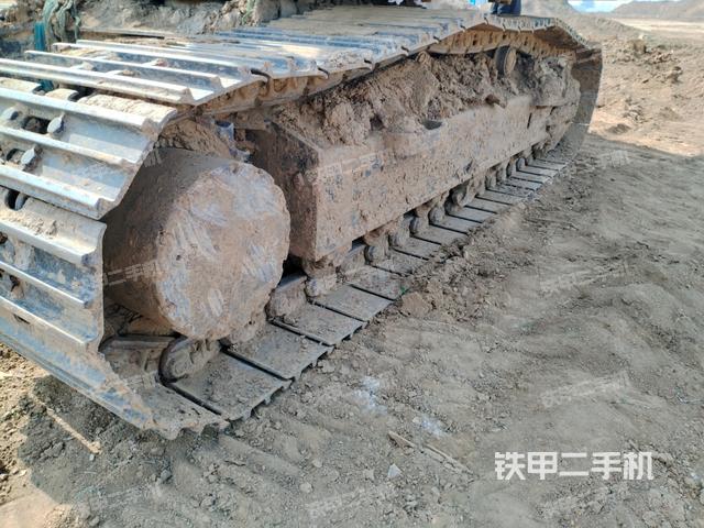 右側(cè)履帶整體（行走機(jī)構(gòu)）