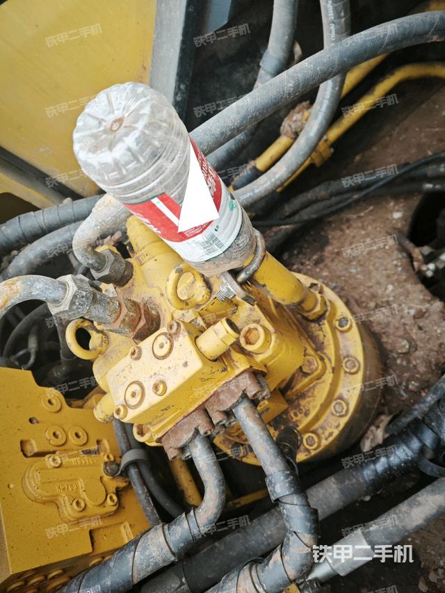 回轉(zhuǎn)馬達（上車部件）