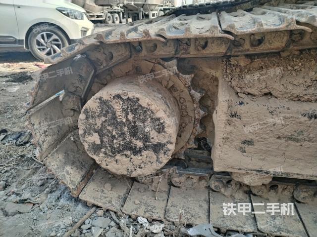 左驅(qū)動(dòng)輪（行走機(jī)構(gòu)）