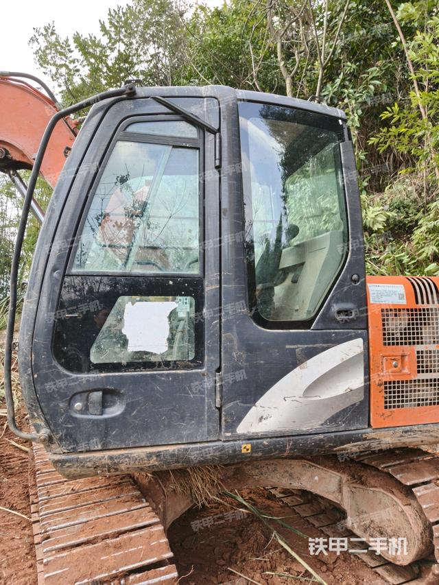 ?駕駛室正側(cè)（駕駛室部分）