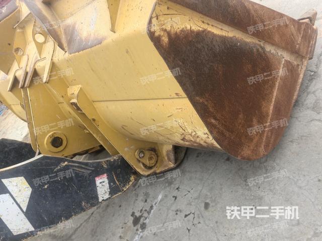 鏟斗前45°(工作裝置) 鏟斗前45°(工作裝置)