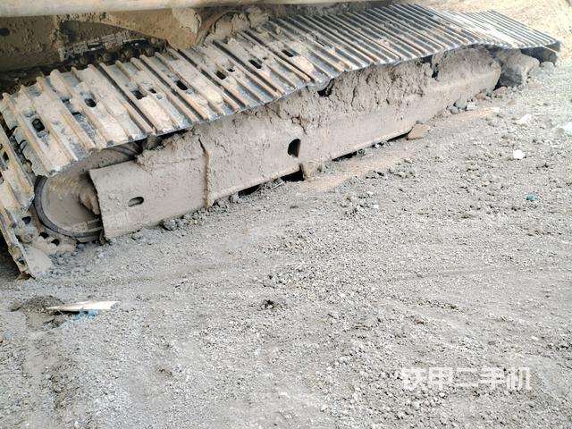 右側履帶整體（行走機構）